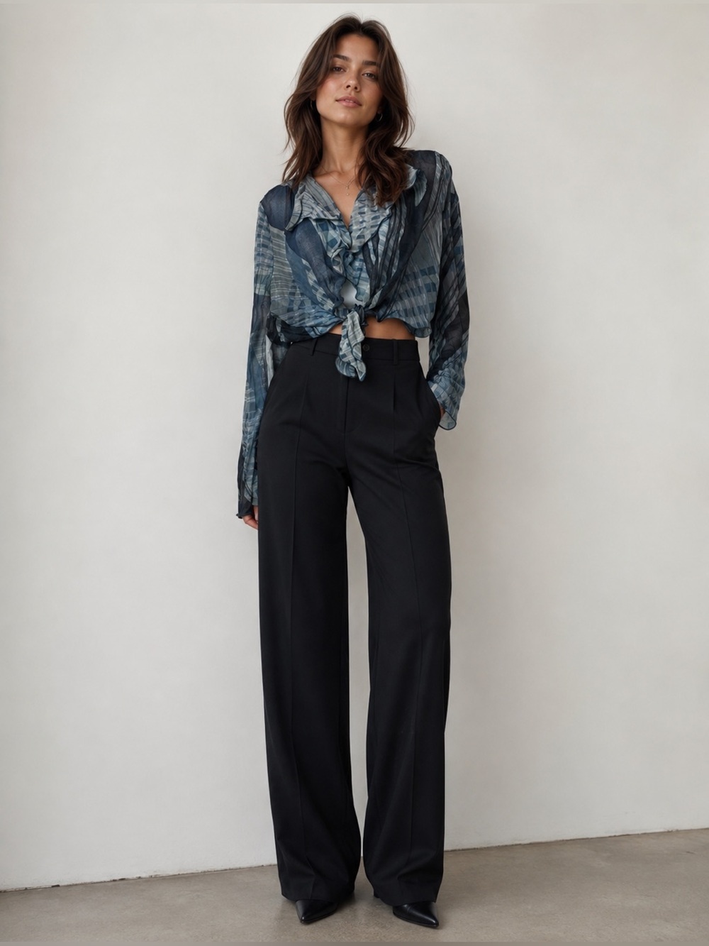 JIKI MONTE -CARLO Blue Ruched Cropped Tie Blouse- TOP SIZE 46 NWT